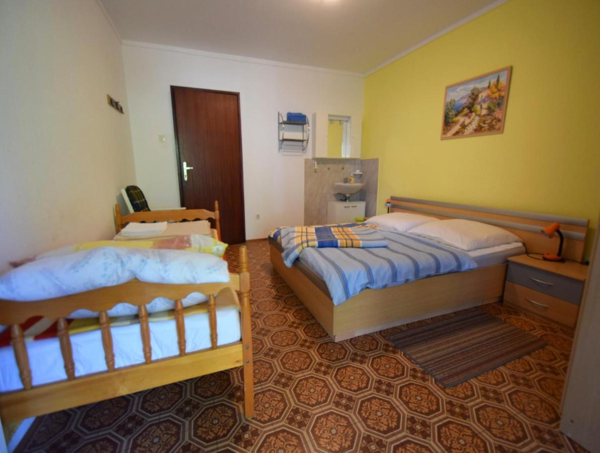 Apartments Skender ヴァンタシチ エクステリア 写真